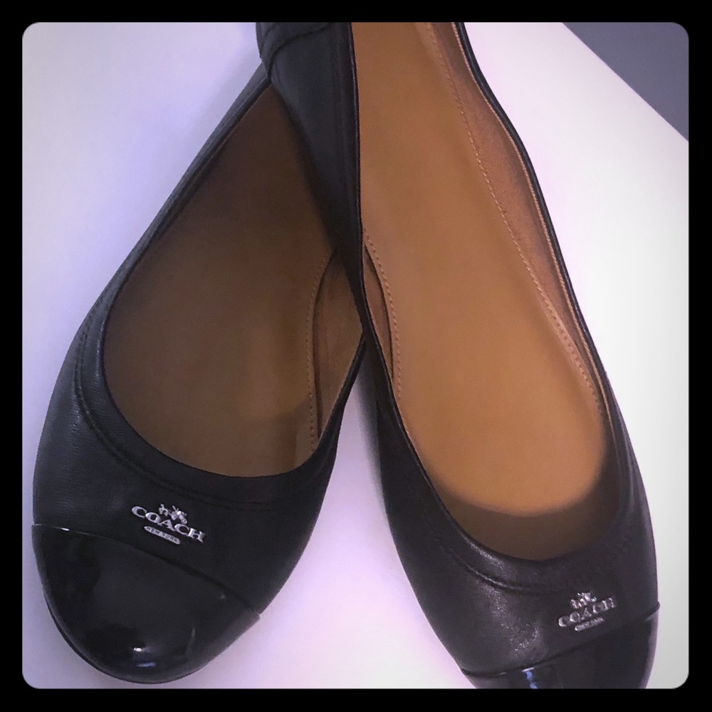 *SOLD*Women’s Coach Flats